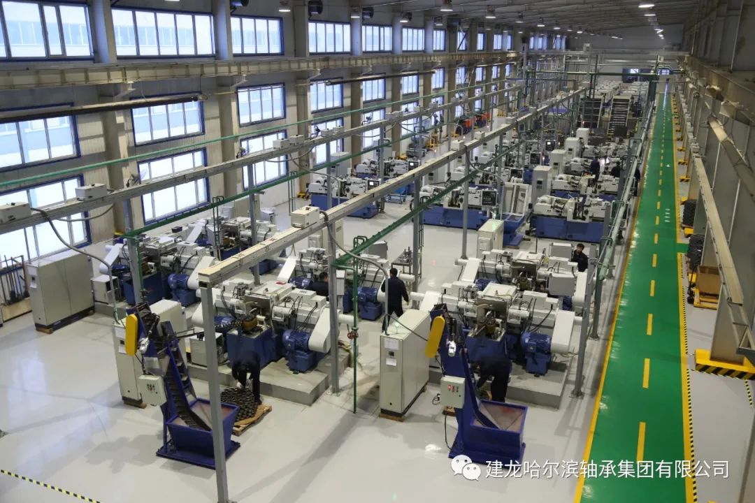 咬定目標(biāo)不放松 務(wù)實(shí)進(jìn)取創(chuàng)佳績(jī)——建龍哈軸汽車(chē)分廠重組以來(lái)實(shí)現(xiàn)首月創(chuàng)效新突破